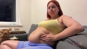 BBW Enjoys a Fastfood, Chubby Girls Chicken Indulgence, Belly Inflation,  Overeating, Belly Stuffing - Pornhub.com