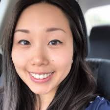 Shirley Poon's Instagram, Twitter & Facebook