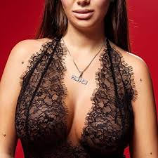 Spiccano quelli leopardati sulla parte sinistra del corpo, dalla schiena alle cosce. Pin Su Music