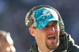 Dan Campbell, kneecaps: The Detroit Lions' new head coach lectures