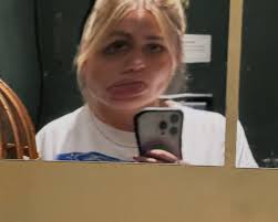 Sam Crossley (@imsuchasamantha) • Instagram photos and videos