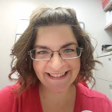 Danielle Huddleston (@DanielleHuddle4)