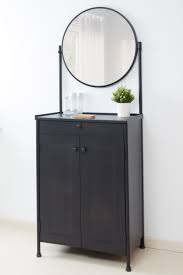 Kornsjo Schrank Mit Spiegel Schwarz 70x47 Cm Ikea Deutschland Schrank Mit Spiegel Frisiertisch Runde Badezimmerspiegel