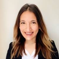 Ihsane haouach se plaint d'avoir dû renoncer à des études de droit, faute de pouvoir plaider couverte de son voile. Farah Mimmi Co Coordinator National Action Plan Against Racism Napar Coalition Linkedin