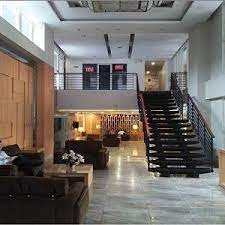 Nearby the location there are some campuses include london school, atma jaya university, etc, as well as large shopping malls. Sewa Apartemen Sudirman Park 085811869269 Home Facebook