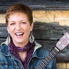 Melissa Eck's Instagram, Twitter & Facebook