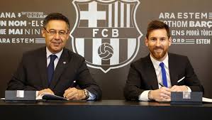 That was a turning point as it led to a disgruntled lionel messi voicing his desire to leave right after. Lionel Messi Signs New Contract With Barcelona Through 2021