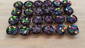 Resep dan cara membuat kue kering kurma coklat keju hidangan spesial yang bercitarasa enak dan sedap namun mudah dan. Cornflakes Coklat Kacang Youtube