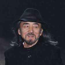 Succombez à la sélection pour femme yohji yamamoto de farfetch. Yohji Yamamoto Wikipedia