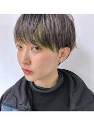 heidi 野崎 silverと前髪インナーカラー l025841937 ハイジ heidi のヘアカタログ ホットペッパービューティー ショートヘア インナーカラー ショートのヘアスタイル インナーカラー