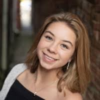 Janelle Frank's Instagram, Twitter & Facebook