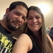 Airline tickets from San Antonio to Oakland in June