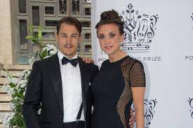 Hit flyttar paret till sommaren. Simon Skold Camilla Lackberg Pictures Photos Images Zimbio