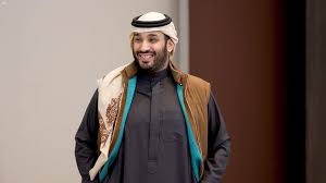 تضاعف حجم صندوق الاستثمارات العامة السعودي 3 مرات منذ نهاية عام 2015، وأصبح يعتبر حجر الزاوية للاقتصاد السعودي واستثمارات المملكة داخلياً وخارجياً لمتابعة. ØµÙ†Ø¯ÙˆÙ‚ Ø§Ù„Ø§Ø³ØªØ«Ù…Ø§Ø±Ø§Øª Ø§Ù„Ø¹Ø§Ù…Ø© Ù…Ø¬Ù„Ø© Ø±ÙˆØ§Ø¯ Ø§Ù„Ø£Ø¹Ù…Ø§Ù„