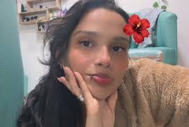 Weird question. Sorry! What kind of biscuits do you buy to make cheesecake?  🙏🏻