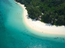 Antara lokasi berdekatan ialah endau, mersing , nenasi dan kuantan. Mersing Lokasi 9 Pulau Cantik Di Johor Libur