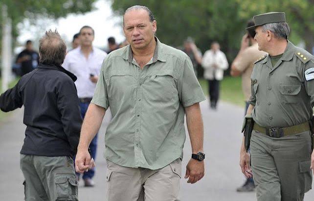 El gobierno pasó a retiro a Sergio Berni por haber estado en una situación  irregular