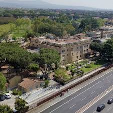 Irccs san raffaele pisana roma (rm) 7.9. Recensioni Su Nursing Home Villa Fulvia Casa Di Cura A Capannelle Roma