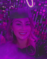 Amy Macphee's Instagram, Twitter & Facebook