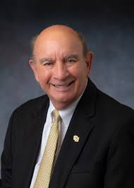Retiring University of Colorado Chancellor DiStefano Announced as Official  Starter of the 2024 BOLDER Boulder