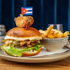 Perfil de Ernesto's Restaurant & Bar