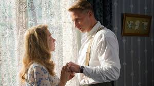 Con jennifer lawrence, bradley cooper, rhys ifans, toby jones, sean harris. Suite Francese Trama Cast E La Storia Del Libro Dietro Il Film Cinefilos It