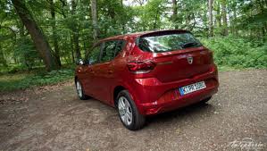 Apr 13, 2021 · new dacia sandero stepway 2021 review the new dacia sandero is a jump up in quality and is now a legitimate rival for the ford focus and vauxhall corsa. Dacia Sandero Tce 90 Test Einfach Bezahlbar Autophorie De