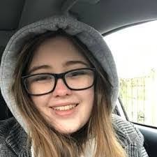 Tamara Battles's Instagram, Twitter & Facebook