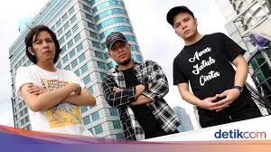Check spelling or type a new query. Chord Gitar Lagu Harusnya Aku Oleh Armada