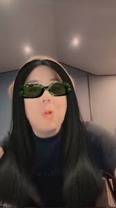 好似《人鬼情未了》裡面個修女🤣🤣🤣