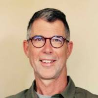 800+ perfiles de «Maginn»