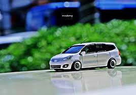 Nissan Grand Livina 1 64 Kaos