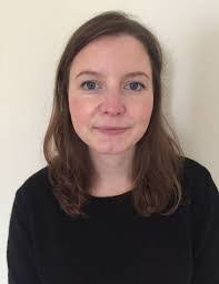 Ali Bennett's Instagram, Twitter & Facebook