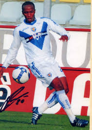 Ascoli brescia chievo cittadella cosenza cremonese empoli frosinone lecce monza pescara pisa pordenone reggiana reggina spal address. Jrautogramme De Nsereko Savio Brescia Calcio