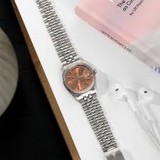 Salmon fishing hotspots like alaska and british columbia are pilgrimage sites for sportfishing enthusiasts. Rolex Datejust Salmon Dial 1603 Datejust Rolex Datejust Cool Watches