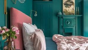 Teal and grey is a unique combination you can choose to paint your bedroom. 15 Best Wall Decor Ideas For 2020 You Should Try Out Decoholic