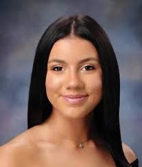 Tanisha Holcomb's Instagram, Twitter & Facebook