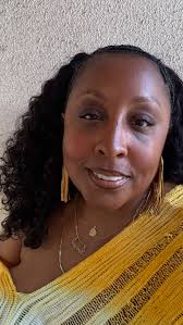 If I don’t do anything else, I’m going to link with my folks. I’m very  intentional when it comes to my friendships and showing up for them. So to  lunch we go!