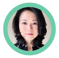 Top 15 Women in B2B Tech To Follow in 2025