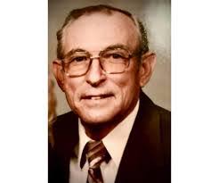 Robbie Stout's Instagram, Twitter & Facebook