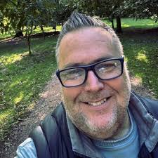 I have been working as a Project Manager with Resolution Interiors now  since Christmas and I have not looked back. Come and join the team.