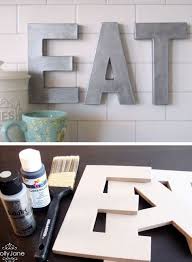 Whether you are looking for decorating ideas to update your master bedroom, creative teen room decor ideas , diy beds for the guest room or ways to decorate an apartment bedroom with small spaces, you are sure to find more than a few ideas in this list, since we have our 75 favorite diy projects for your room all in one place. 28 Diy Kitchen Decorating Ideas On A Budget Easy Home Decor Cheap Home Decor Home Decor Tips