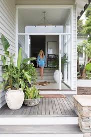 Home Holiday Inspiration The Grove Byron Bay Beach House Design White Beach Houses Beach House Interior