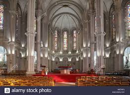 Some 25,000 visitors per year arrive at the town, for it is the burial place of two well known roman catholic figures: Frankreich Vendee Saint Laurent Sur Sevre Saint Louis Marie Grignion De Monfort Basilika Und Kapelle La Sagesse Luftbild Stockfotografie Alamy