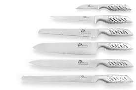 L'indispensable couteau à huîtres vous permet d'ouvrir vos coquillages avec facilité et de les savourer. Valise Du Chef Avec Couteaux De Cuisine Tout Acier