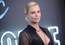 Charlize theron ретвитнул(а) disclosure documentary. Charlize Theron Signs Up To New Female Fronted Netflix Action Movie The Old Guard