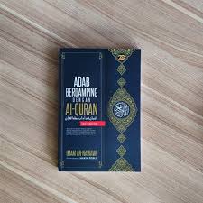 Segala puji bagi allah swt dengan segala rahmatnya. Bc Adab Berdamping Dengan Al Quran Imam An Nawawi Books Stationery Books On Carousell