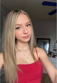 Amy Canseco's Instagram, Twitter & Facebook