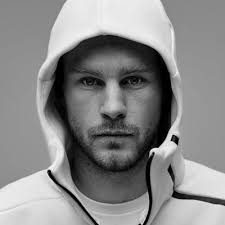 Brayden Sharp (@_brayden_sharp)