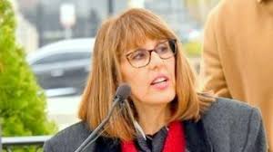 taylor m. deVille (@tmacdeville)